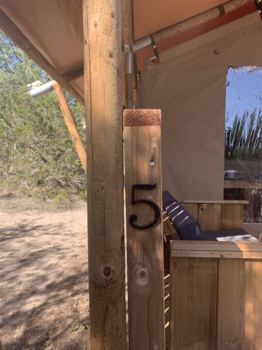 12 Fires Luxury Glamping With Heating #5 Luxury tent *