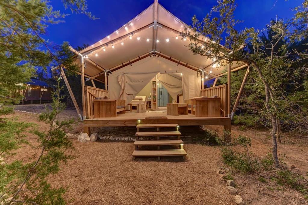 12 Fires Luxury Glamping With Heating #5 * Johnson City