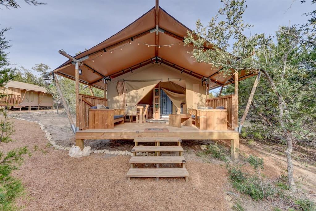 Luxury tent 12 Fires Luxury Glamping With Heating #5 Johnson City
