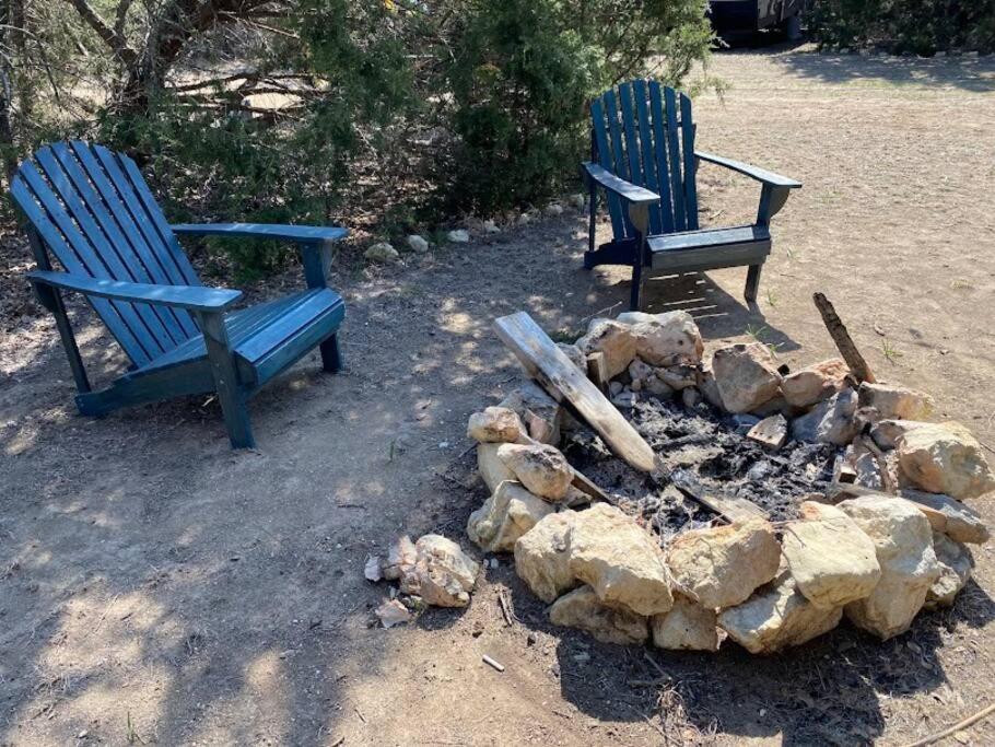 12 Fires Luxury Glamping With Heating #5